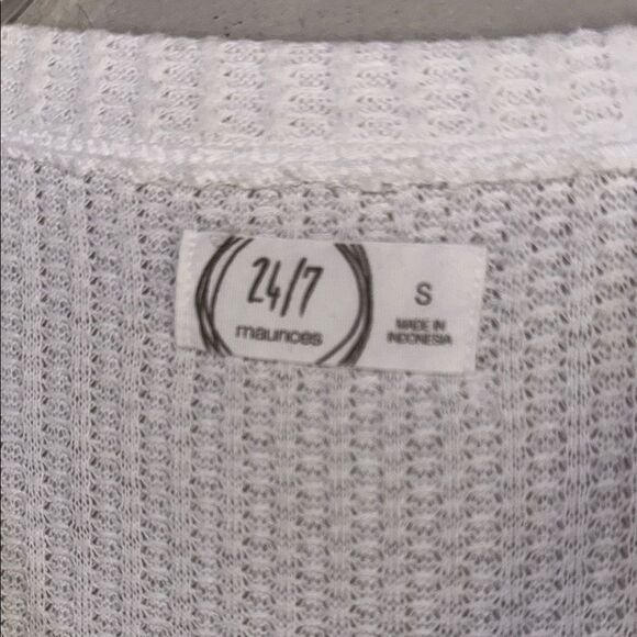 Maurices Cream and Brown Long Sleeve T-Shirt - Picture 2 of 10